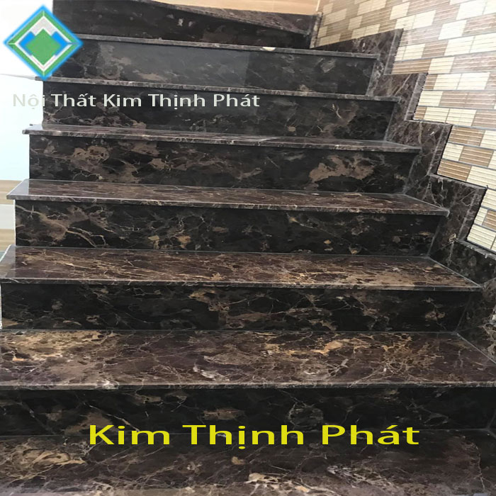 cầu thang đá hoa cương tím5