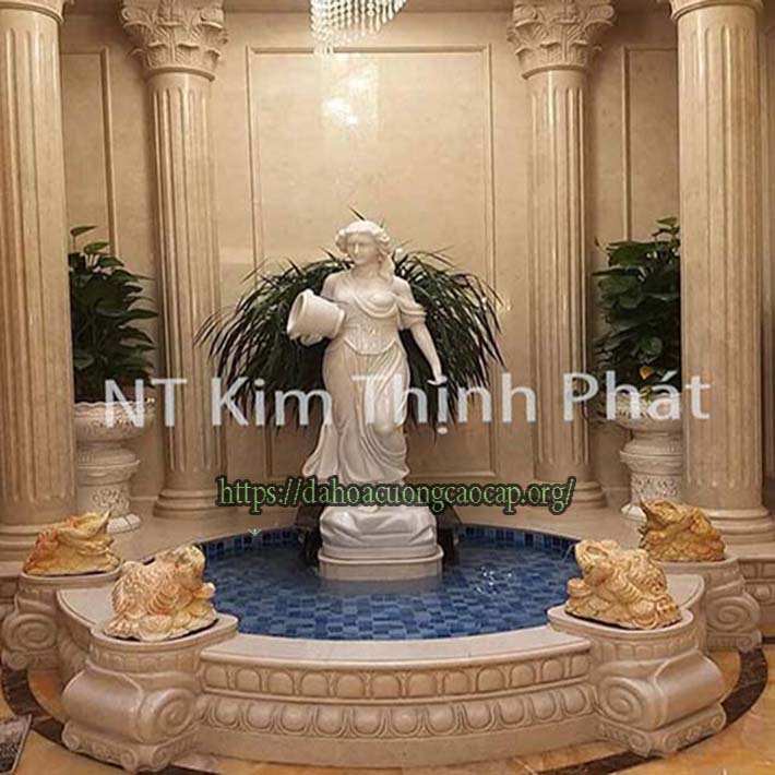 Cột tròn đá marble vàng