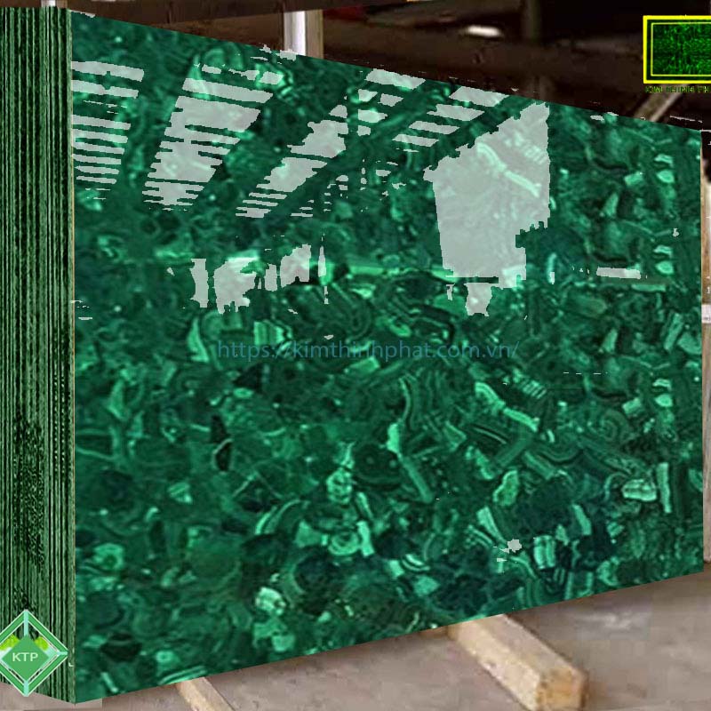 đá hoa cương khổng tước malachite