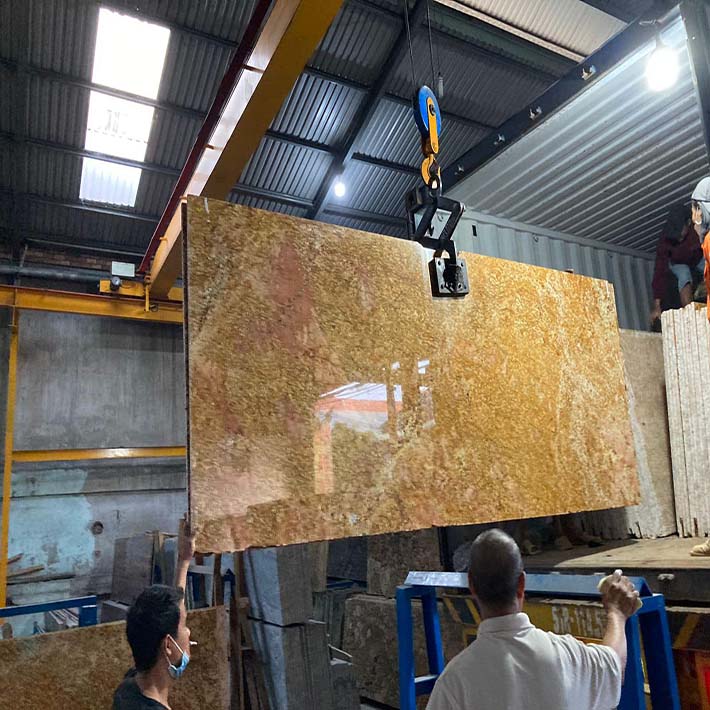 đá Granite vàng bình định giá bao nhiêu?