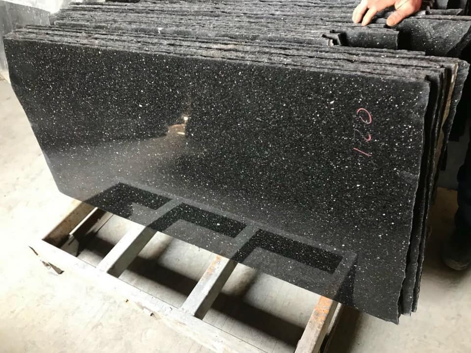 Giá đá hoa cương 048 granite mẫu đá tự nhiên đẹp