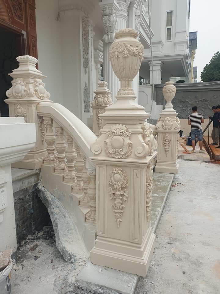 Tuyển Thợ Đá Hoa Cương