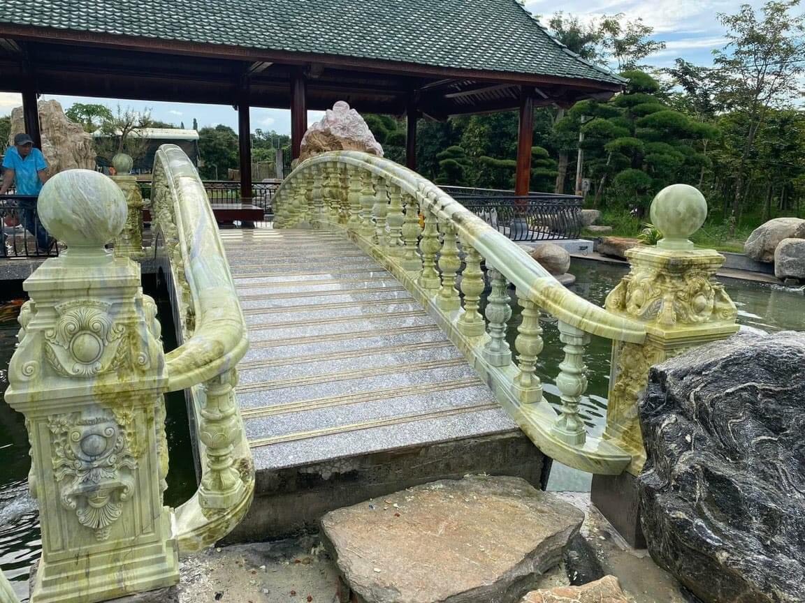 Tuyển Thợ Đá Hoa Cương