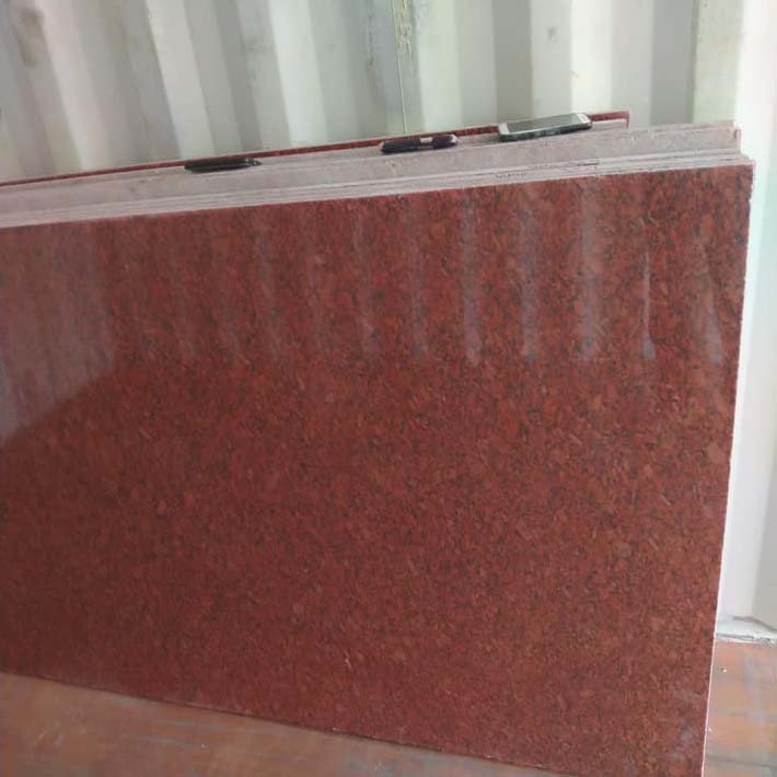 Tuyển Thợ Đá Hoa Cương