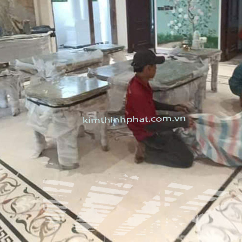 Tuyển Thợ Đá Hoa Cương