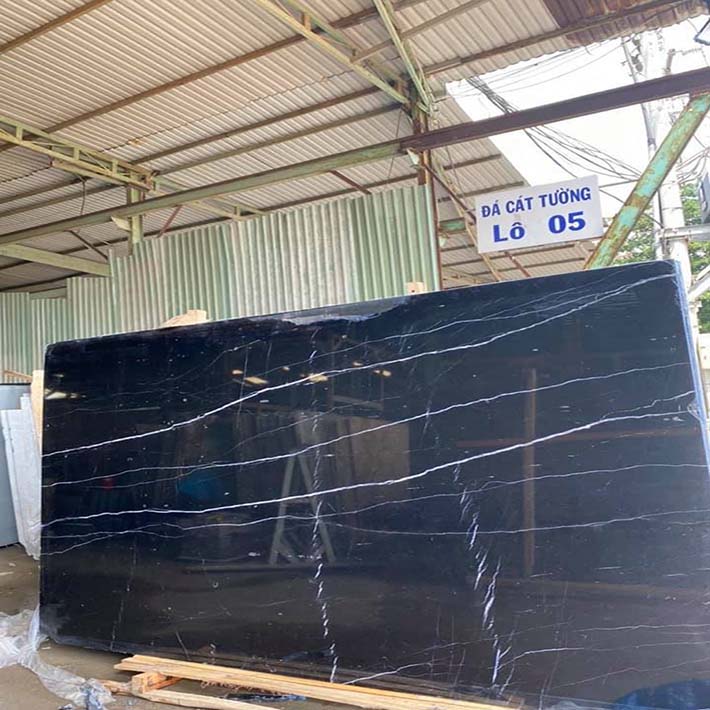 Tuyển Thợ Đá Hoa Cương