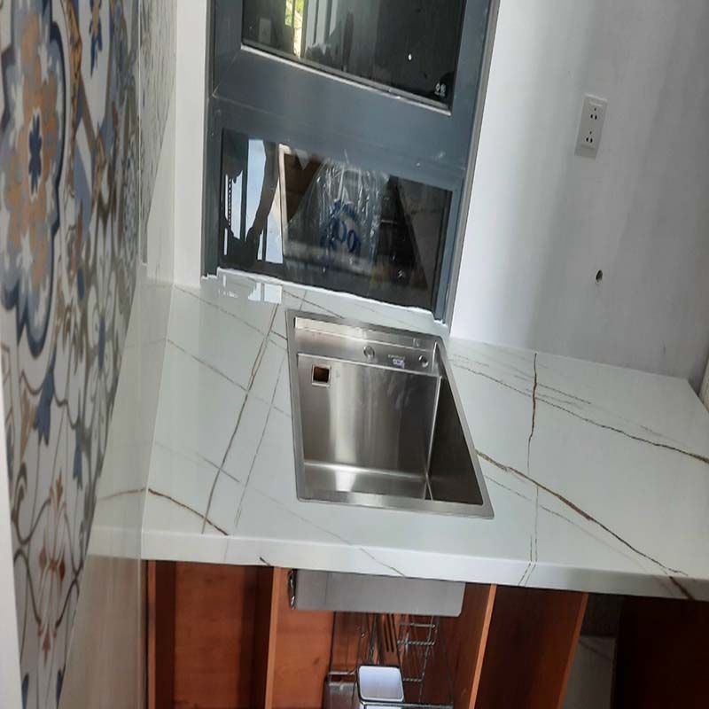 Tuyển Thợ Đá Hoa Cương