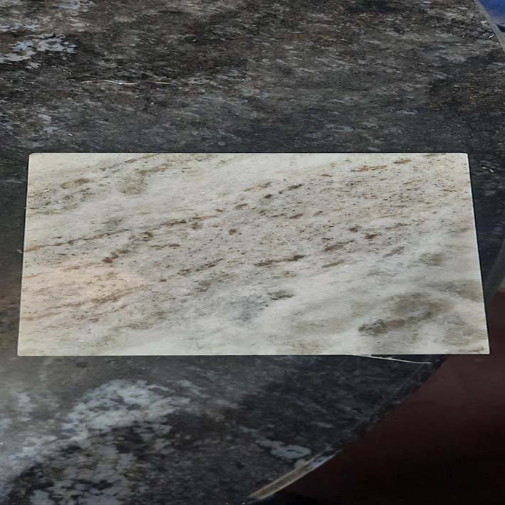 Tuyển Thợ Đá Hoa Cương