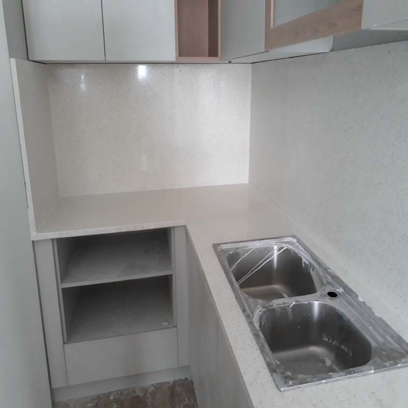 Tuyển Thợ Đá Hoa Cương