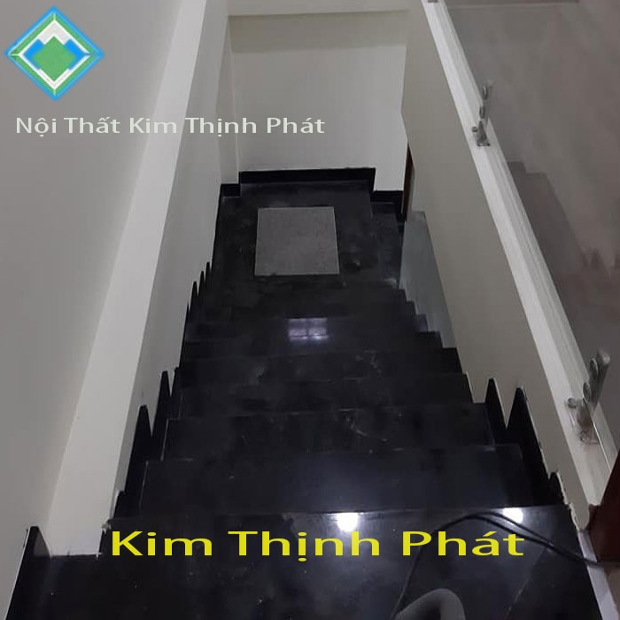 Đá  hoa cương granite tự nhiên lát cầu thang 247 đá cầu thang chính và đá phụ