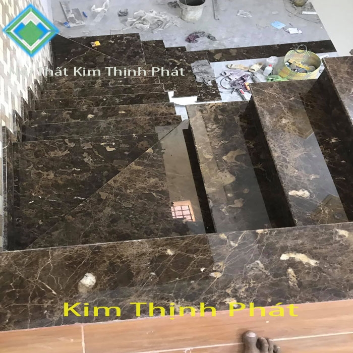 Đá  hoa cương granite tự nhiên lát cầu thang đá cầu thang vị trí chính là đá