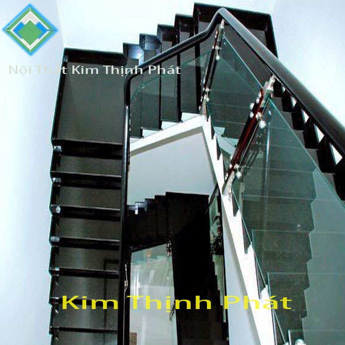 Cầu thang đá đen kim sa f8 giá cầu thang đá tự nhiên